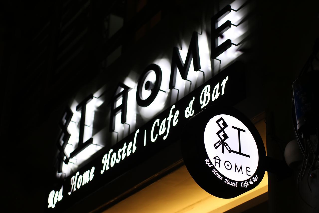Red Home New Taipei City Exterior foto